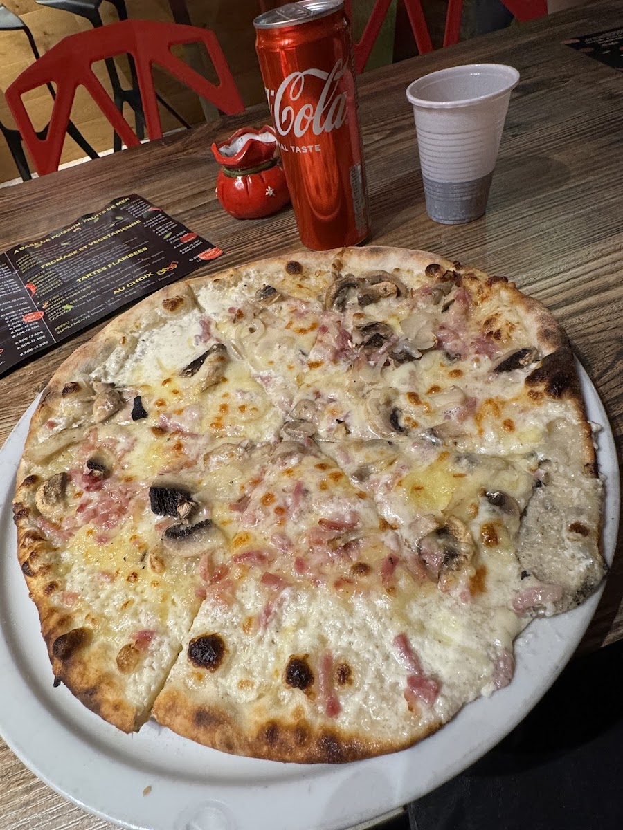 La Casa Pizza-9